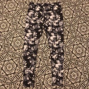 Printed Manduka leggings